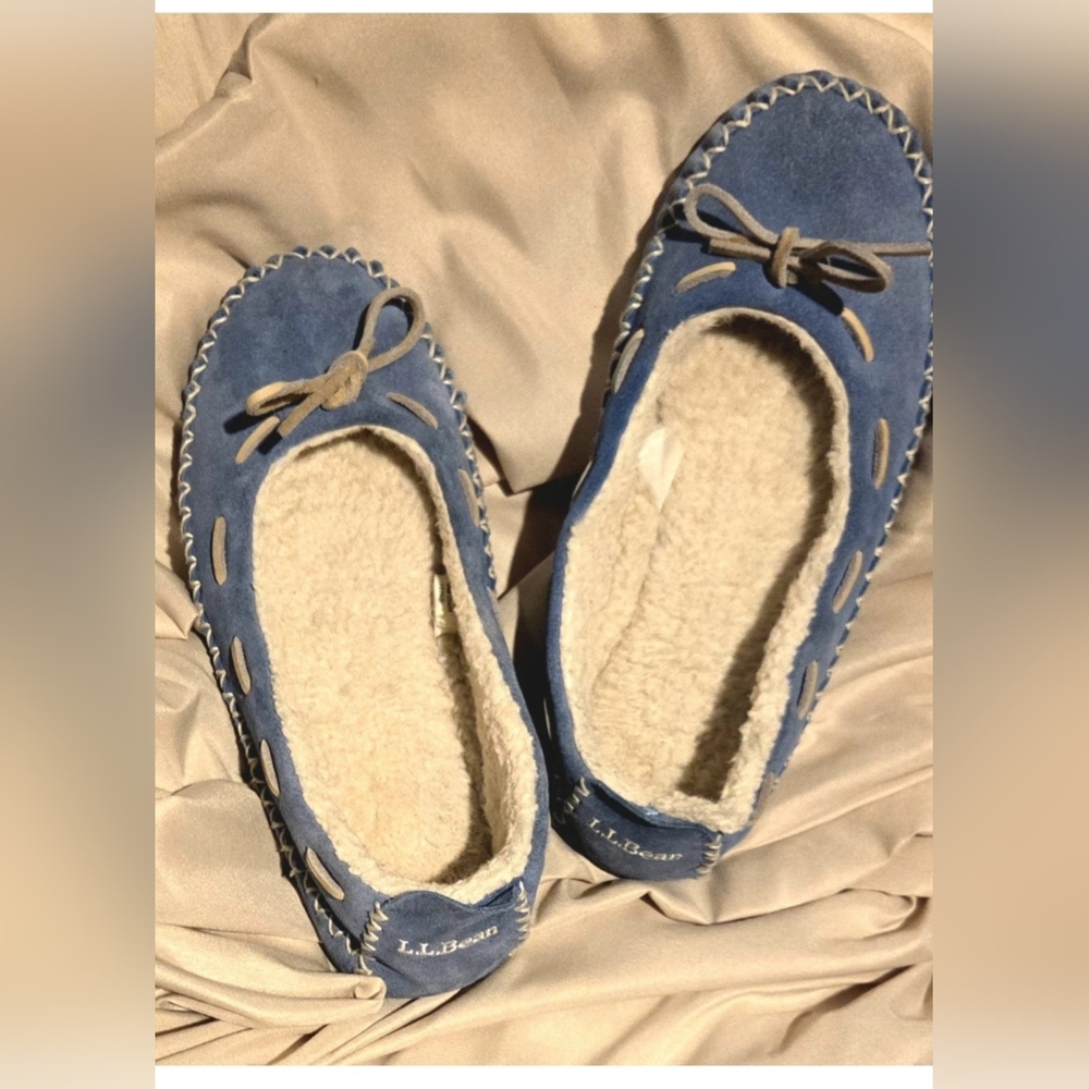 L.L.Bean Hearthside Moccasin Slipper Women’s Size  7 Medium